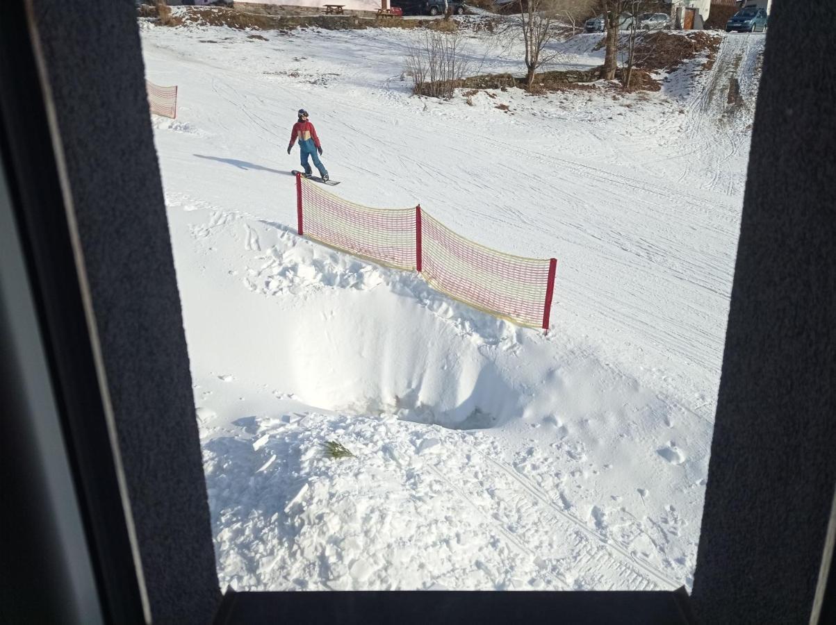 Ski Apartmany Nymburska Chata Pec pod Snezkou Εξωτερικό φωτογραφία